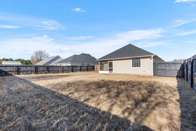 221 Wembley Drive, Warner Robins, GA 31088