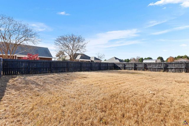 221 Wembley Drive, Warner Robins, GA 31088