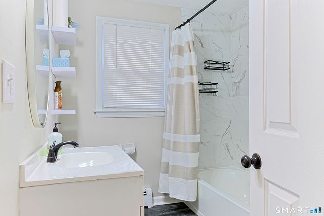 15 Anna Drive, Wallingford, CT 06492