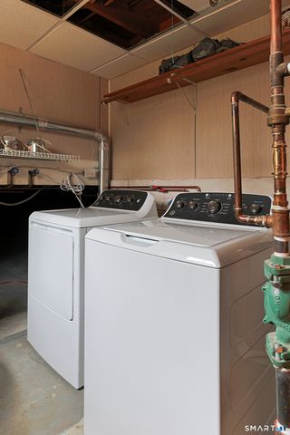 15 Anna Drive, Wallingford, CT 06492