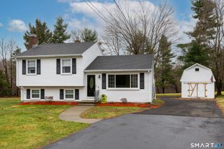 15 Anna Drive, Wallingford, CT 06492