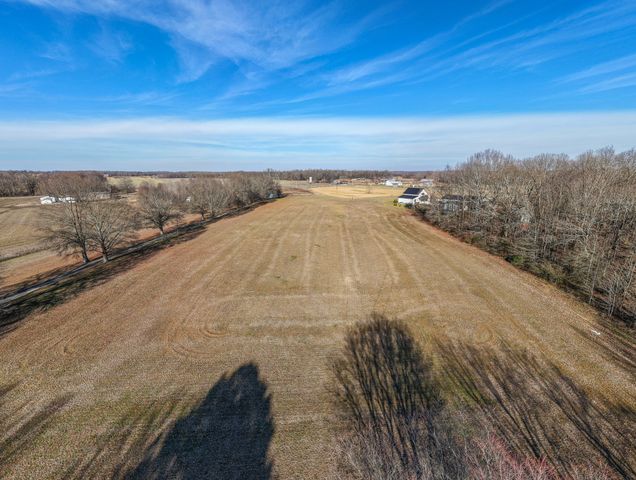 175 Dry Weakley Rd, Ethridge, TN 38456