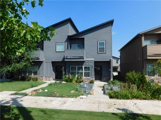 2240 W Moore Lane, Fayetteville, AR 72704