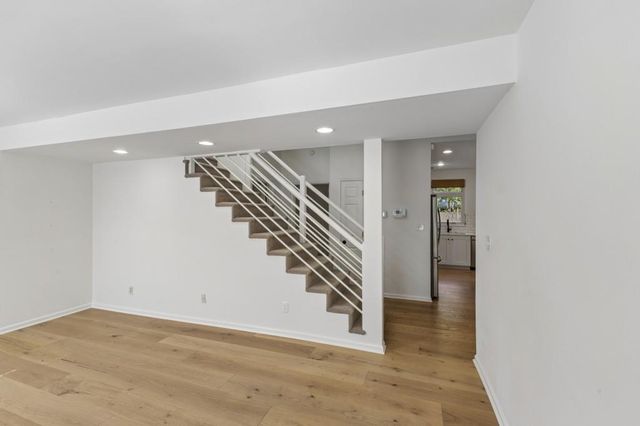 846 Saint Charles Avenue NE B, Atlanta, GA 30306