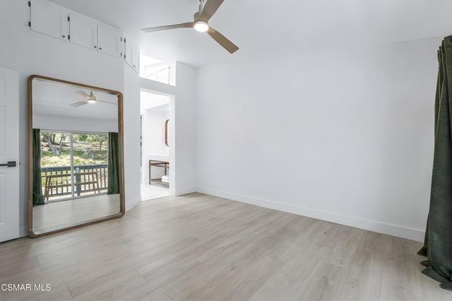 5473 Spanish Oak Lane G, Oak Park, CA 91377