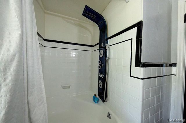 12745 Phelps Street, Southgate, MI 48195