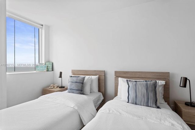 4779 Collins Ave 1908, Miami Beach, FL 33140