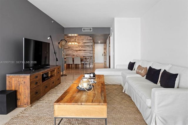 4779 Collins Ave 1908, Miami Beach, FL 33140