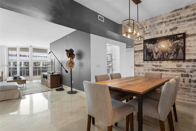 4779 Collins Ave 1908, Miami Beach, FL 33140