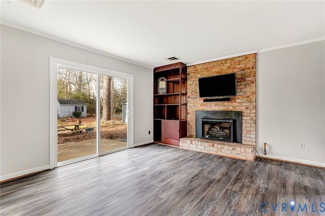 10247 Finlandia Ln, Mechanicsville, VA 23116