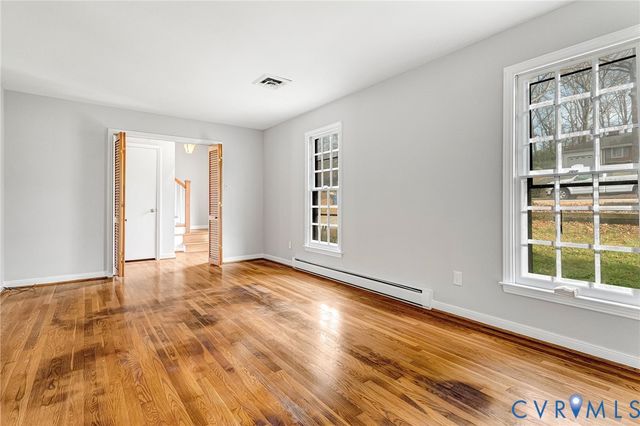 10247 Finlandia Ln, Mechanicsville, VA 23116