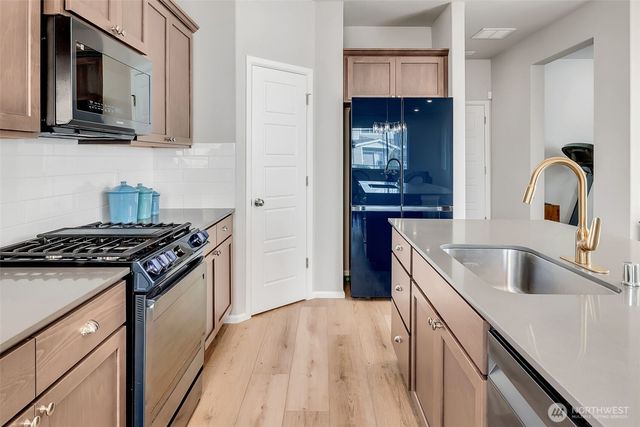 32359 Tolmie Lane, Black Diamond, WA 98010