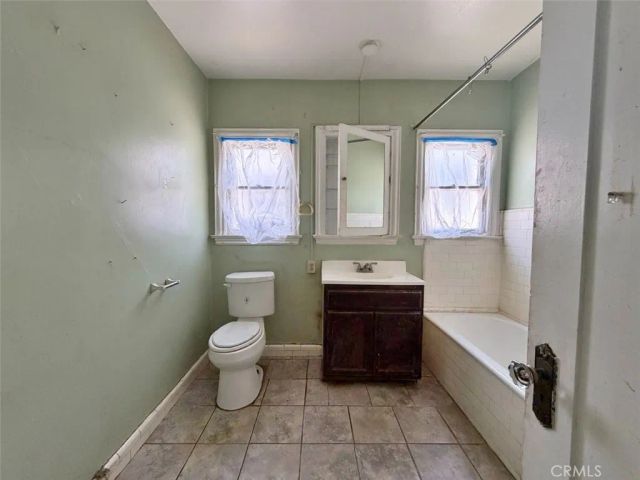 2510 3rd Avenue, Los Angeles, CA 90018
