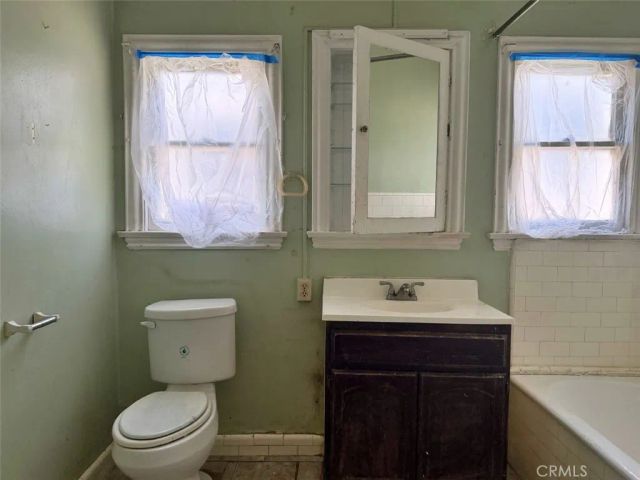 2510 3rd Avenue, Los Angeles, CA 90018