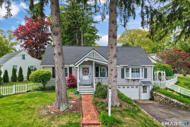214 North Hoadley Street, Naugatuck, CT 06770