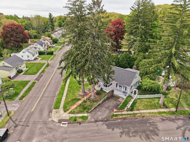 214 North Hoadley Street, Naugatuck, CT 06770