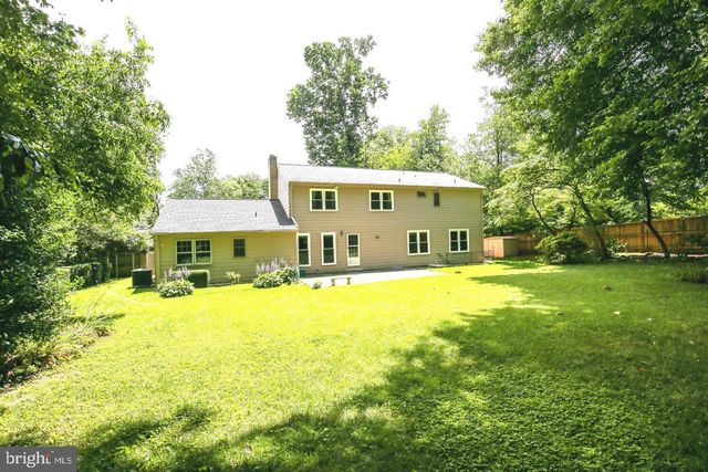 8712 SEVEN LOCKS RD, Bethesda, MD 20817