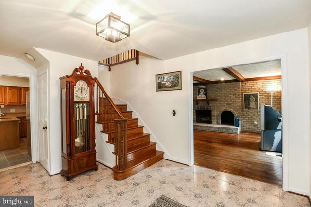 8712 SEVEN LOCKS RD, Bethesda, MD 20817