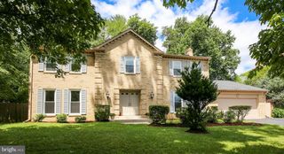 8712 SEVEN LOCKS RD, Bethesda, MD 20817