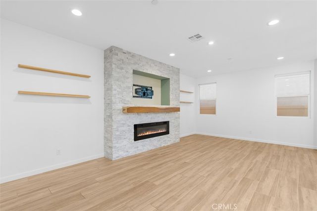 29120 Tanoak, Lake Elsinore, CA 92530