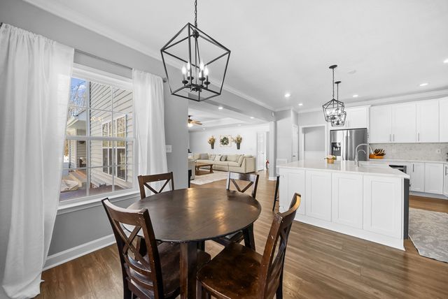 1509 Rembrandt Dr, Clarksville, TN 37040