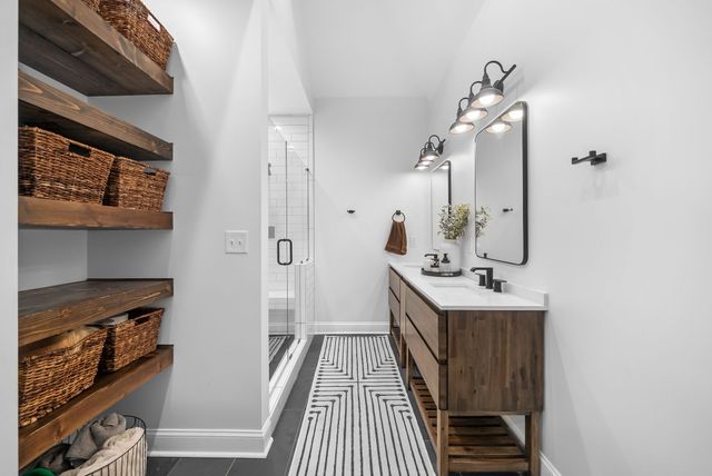 1509 Rembrandt Dr, Clarksville, TN 37040