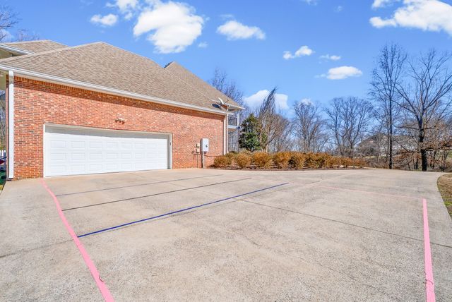 1509 Rembrandt Dr, Clarksville, TN 37040