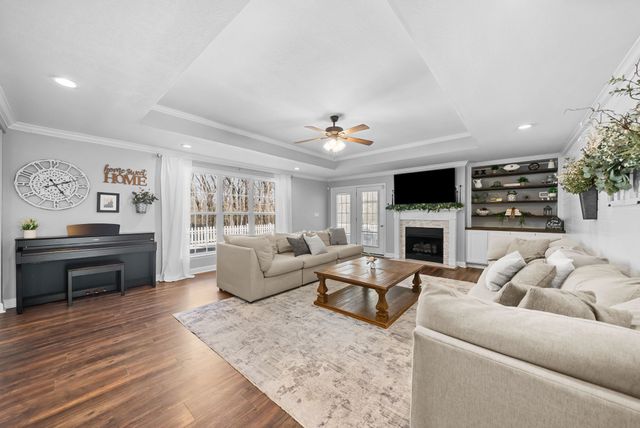 1509 Rembrandt Dr, Clarksville, TN 37040