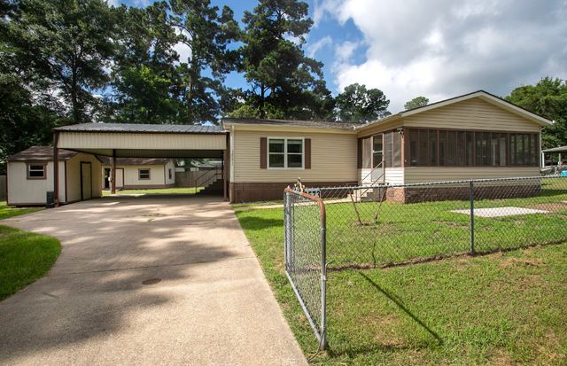 20573 Kingsley Circle, Chandler, TX 75758