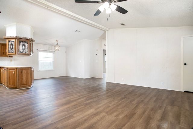 20573 Kingsley Circle, Chandler, TX 75758