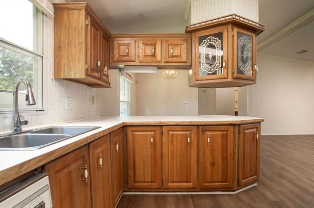 20573 Kingsley Circle, Chandler, TX 75758