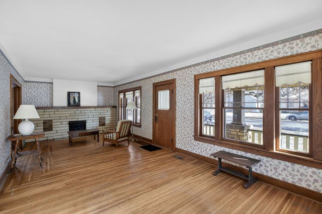 939 N Litchfield Ave, Wichita, KS 67203