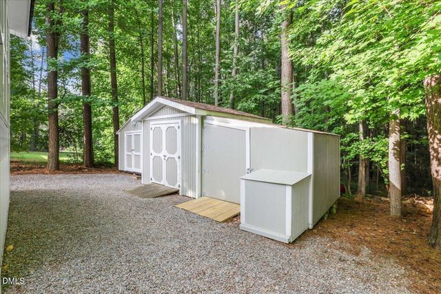 618 Lockwood Drive, Clayton, NC 27527