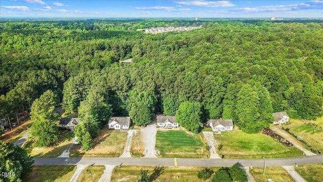 618 Lockwood Drive, Clayton, NC 27527