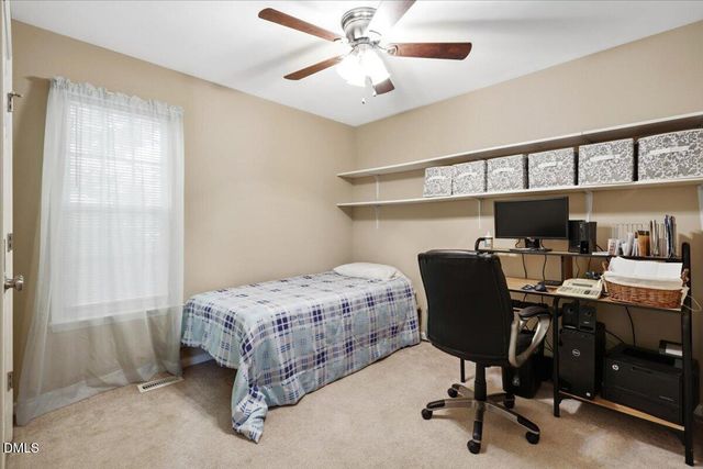 618 Lockwood Drive, Clayton, NC 27527