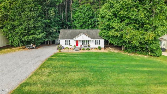 618 Lockwood Drive, Clayton, NC 27527