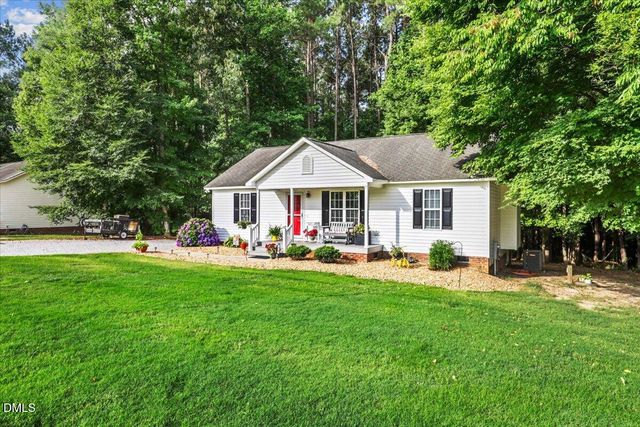 618 Lockwood Drive, Clayton, NC 27527