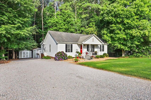 618 Lockwood Drive, Clayton, NC 27527
