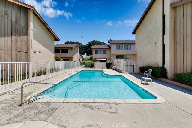 1231 S Golden West 11, Arcadia, CA 91007