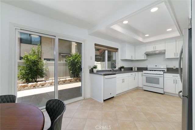 1231 S Golden West 11, Arcadia, CA 91007
