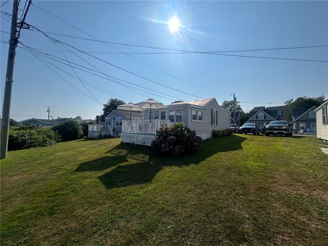 64 Burnside Avenue, Narragansett, RI 02882