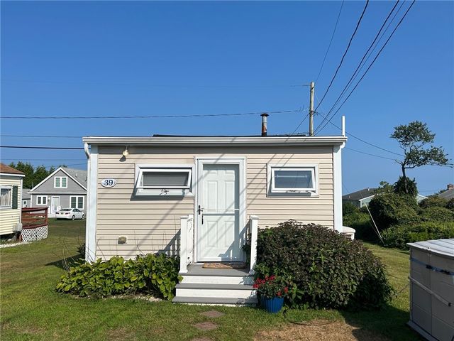 64 Burnside Avenue, Narragansett, RI 02882