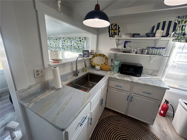 64 Burnside Avenue, Narragansett, RI 02882