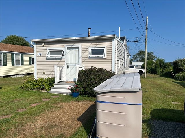 64 Burnside Avenue, Narragansett, RI 02882