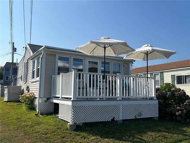 64 Burnside Avenue, Narragansett, RI 02882