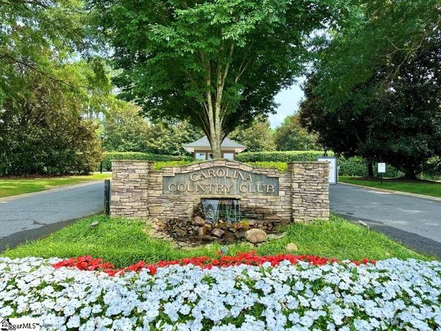 30 Winged Foot Court, Spartanburg, SC 29306