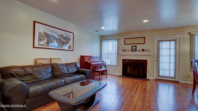 104 Wellington Court 1-4, Manalapan, NJ 07726