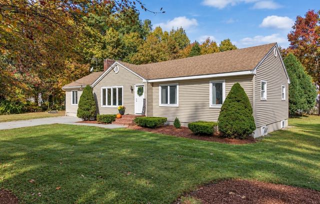7 Tokanel Road, Windham, NH 03087