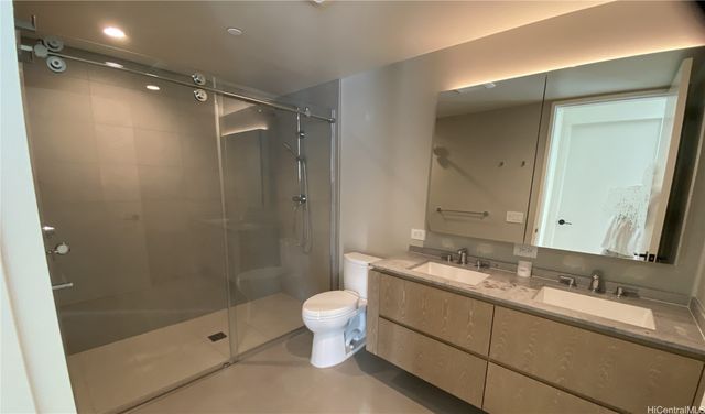 1000 Auahi Street 2607, Honolulu, HI 96814