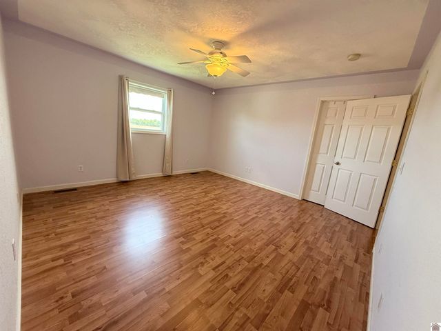 454 Snow Rd, Murray, KY 42071